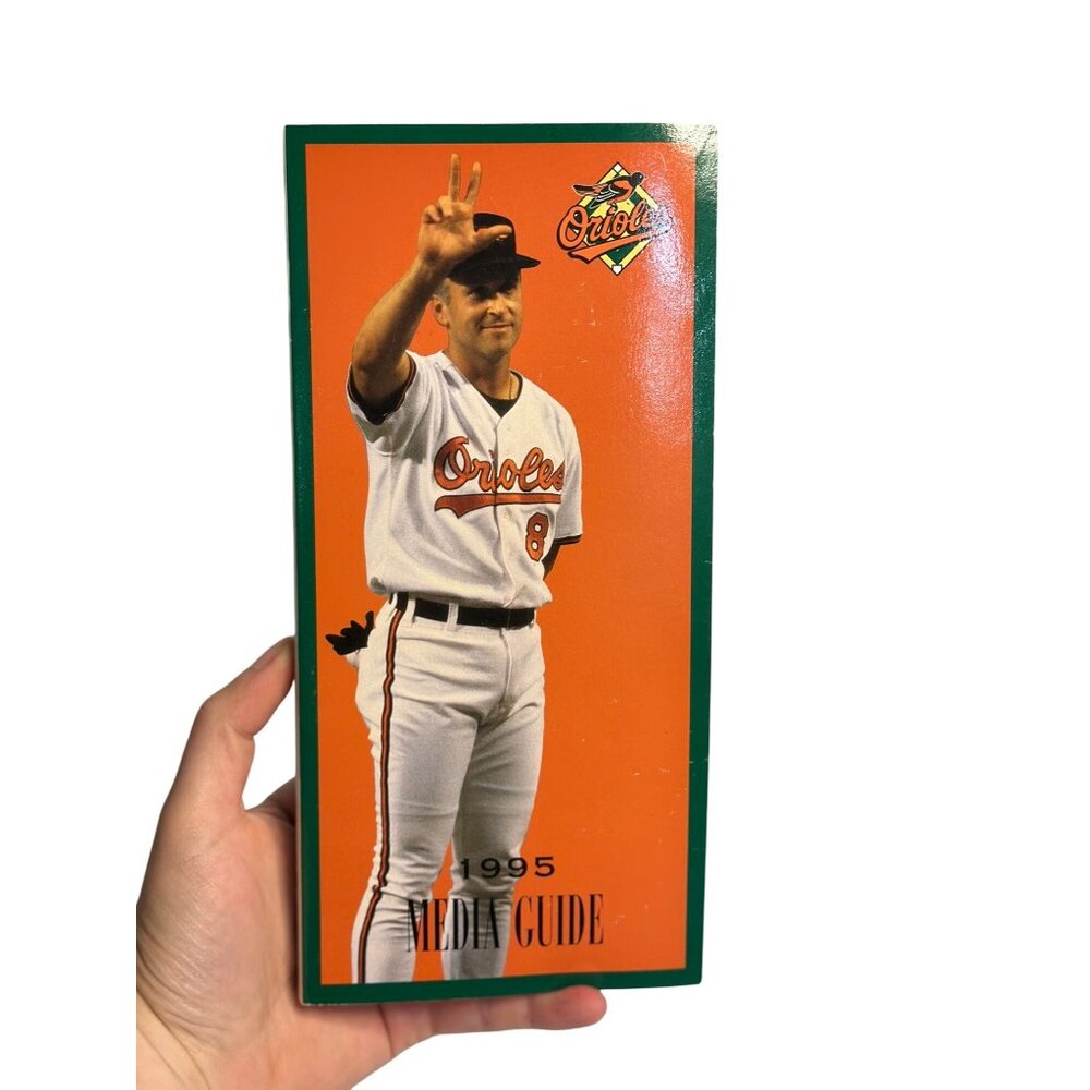 VTG 1995 Baltimore Orioles Media Guide Info |‎ Cal Ripken Jr Cover MLB Baseball